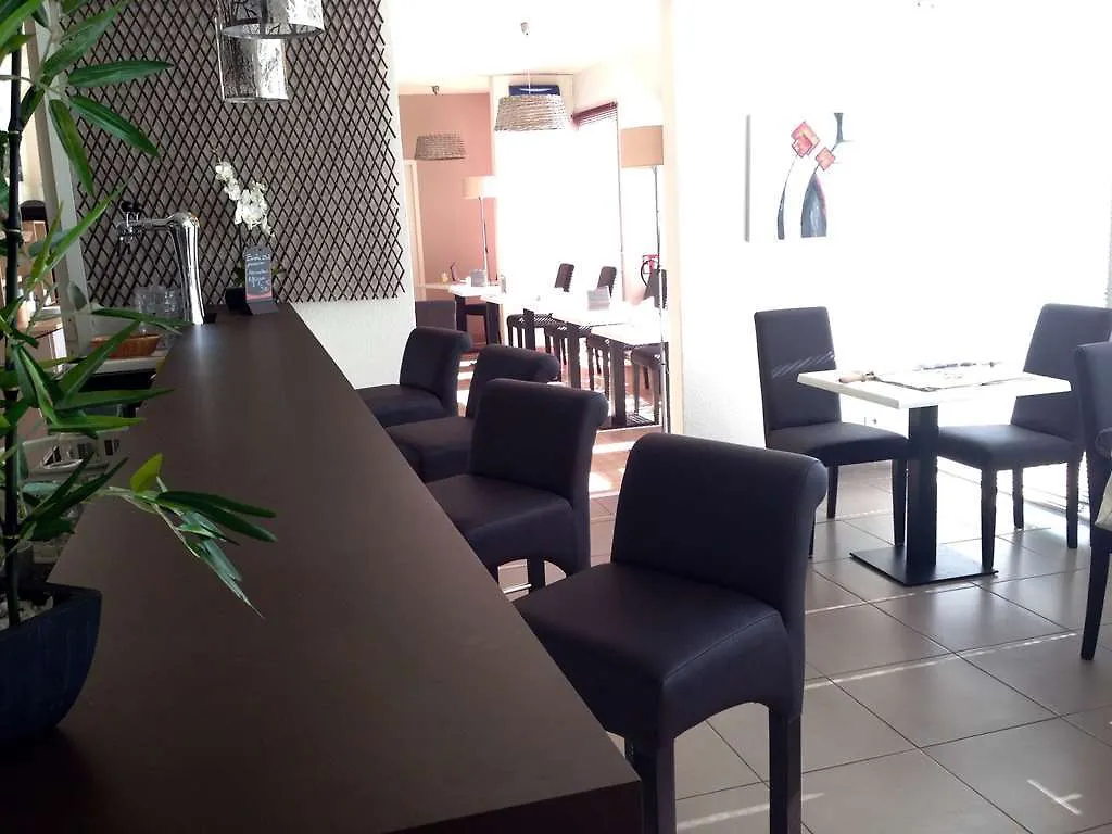 Hotel Kyriad Martigues Sud