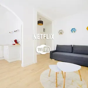  Appartement Le Petit Martégal Spacieux En Centre Et Proche De La