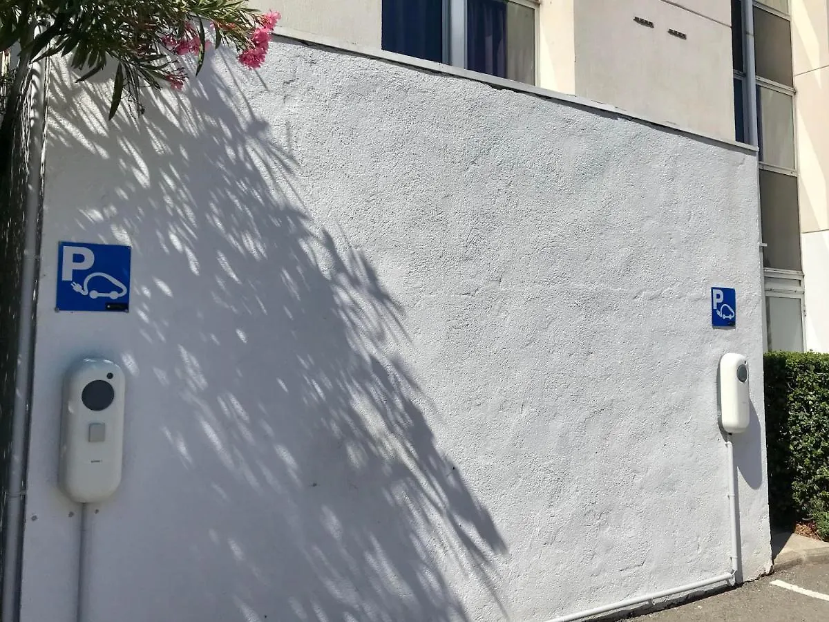 *** Hotel Kyriad Martigues Sud France