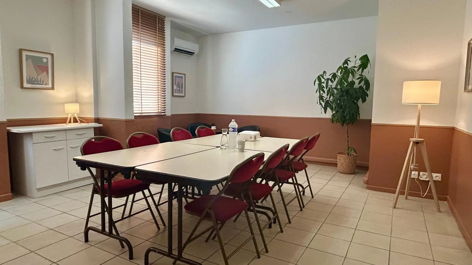 Kyriad Marseille Ouest Martigues