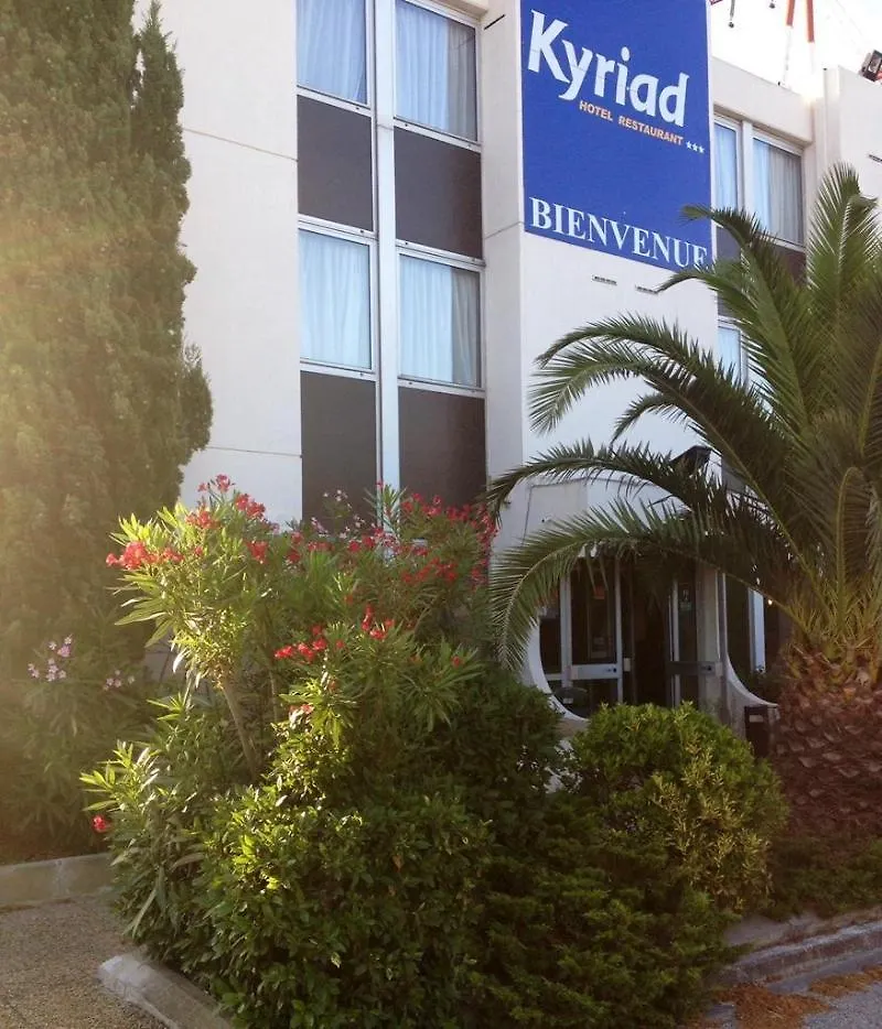 Kyriad Marseille Ouest Martigues 3*,