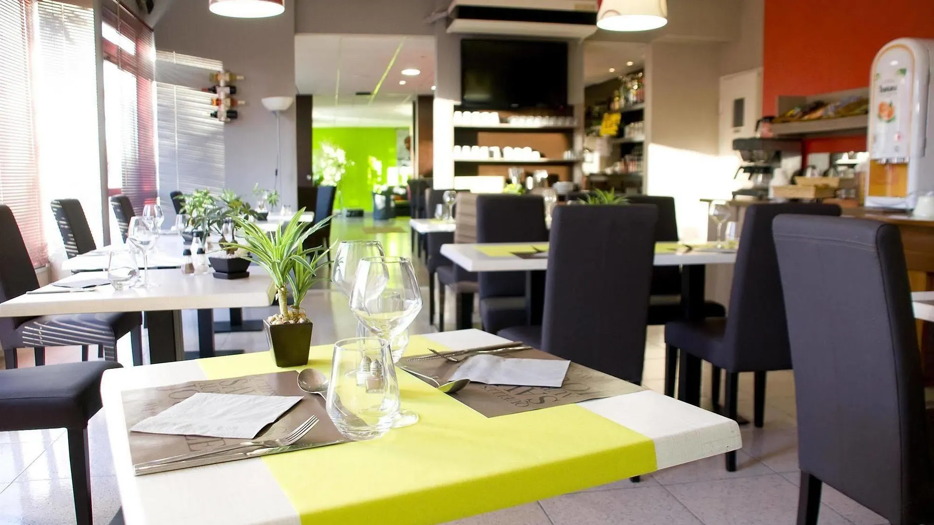 Kyriad Marseille Ouest Martigues