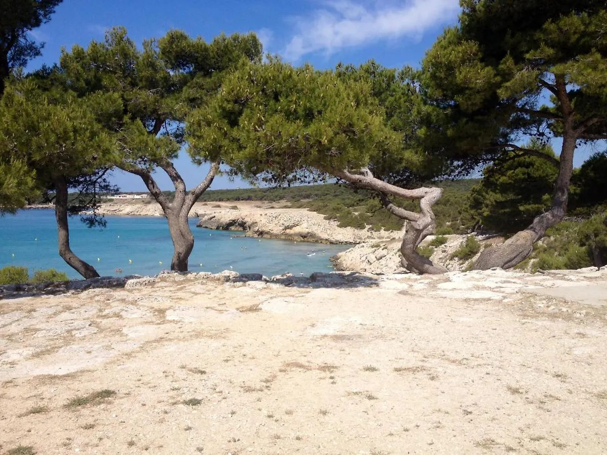 Kyriad Martigues Sud Hotel